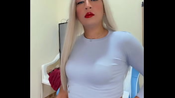 Preview 1 of Xxx Mobi Sax - Rica transexual tetas peque&ntilde_as pajeando
