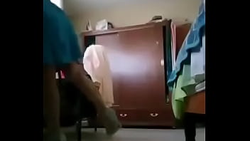 Preview 3 of Unlivable Teen - Eres hermosa