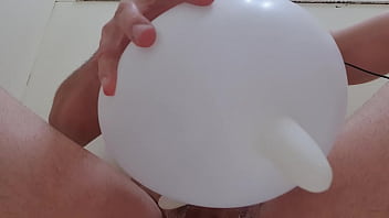 Preview 2 of Teen Baby Srx - Cuzinho de luva
