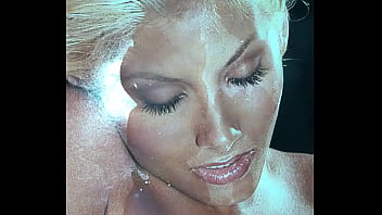 Preview 4 of Brest Eating Sex - Cumshot on two magazine lesbians