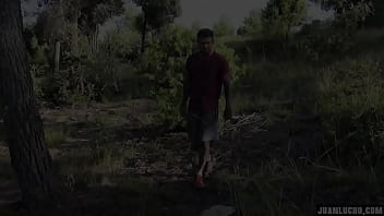 Preview 1 of Hindi School Girl Xx Video - El mir&oacute_n del monte