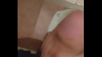 Preview 3 of Bww Sex Porn - flaite jovencito se corre para su polola