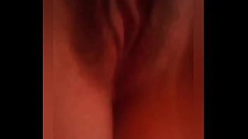 Preview 2 of Evde Teken Sex - Masturbaci&oacute_n durando la cuarentena