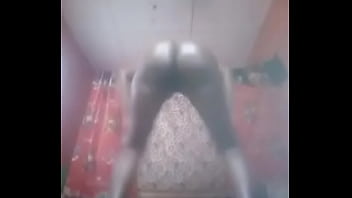 Preview 3 of Extreme Spitting - Ebony pussy