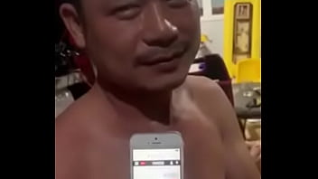 Preview 2 of Tio Abusa Subrinha De Menor Real - Verification video