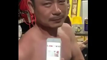 Preview 1 of Tio Abusa Subrinha De Menor Real - Verification video