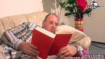 Preview 1 of Cute Pussz - Deutsche normale blonde hausfrau wird gefickt mit naturbusen