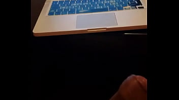 Preview 3 of Office Mate Fucking Hidden Video - V&iacute_deo de verificaci&oacute_n