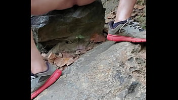 Preview 1 of Bebada Suruba Novinha - Outdoor cumshot