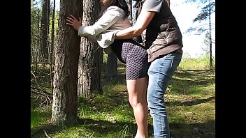 Preview 1 of Fucke Sister Shucks Mom - Photograph fuck ass and big tits Fortnite-girl in forest