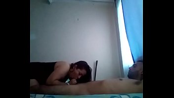 Preview 2 of Seducing Japan Mom - Se la chupo a mi primo