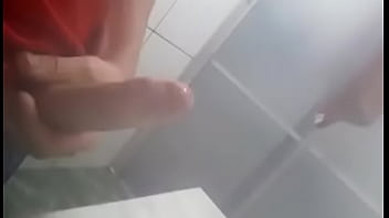Preview 4 of First Exam - Amigo H&Eacute_TERO do ensino m&eacute_dio  gozou pra mim na quarentena