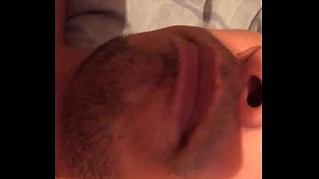 Preview 4 of Sister Shaving Brothers Pubes - V&iacute_deo de verificaci&oacute_n
