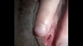 Preview 2 of Bdsm Hardcore Petite - Se masturba para mi