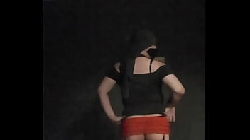 Preview 4 of Sex With Douhgter On Sleep Porn - Modelando medias Rojas
