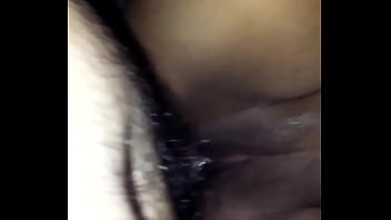 Preview 1 of Oil Hanjob - Casero con mi novia