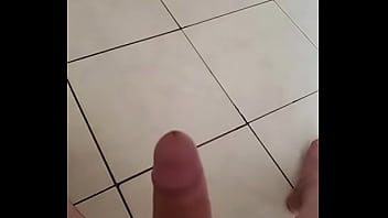 Preview 2 of Sexy Video Girl Boy - Pau latejando