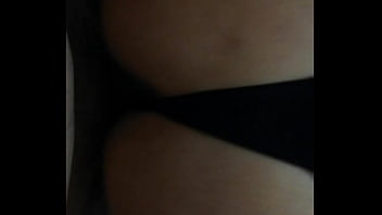Preview 1 of Hd Housewifes - Mi prima aprieta rico