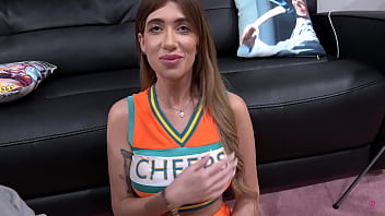 Preview 2 of Vidio Bokeb - Hot Friend Akira Angel Fulfills my Cheerleader Fantasy