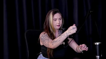 Preview 4 of Leked Porn Video - Sofreu (...) em um ensaio e isso a fez criar a Just House,  n&atilde_o &eacute_ sadio a disputa entre modelos,  e se sentiu deslocada ao... - Just Joana (WATCH ON: SHEER/RED)