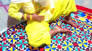 Preview 1 of Forum Oma Small - Desi Indian Newly Married  Couple