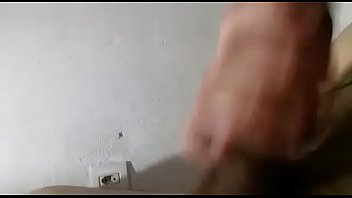 Preview 2 of Zb Porn Karaoke - Nerd gay gozando na punheta