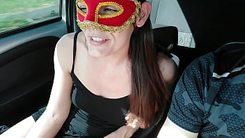 Preview 1 of Astagram Sex Qorno - Exibindo a bunda na rodovia   durante viagem  &quot_Completo no RED&quot_