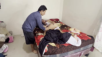 Preview 1 of Very Short Body Pron Xxx - Daddy,  I&#039_m in so much pain!!