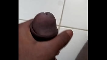 Preview 2 of Rainha Volupia I - Work break jerk off