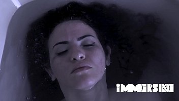 Preview 1 of Sannay Lone Xxxx Hd - magrinha branquinha da bucetinha cabeluda caiu de boca na rola do macho sentou com vontade e nao contente pediu para fuder o cu com chorou na rola - Lord Kenobi( completo red)