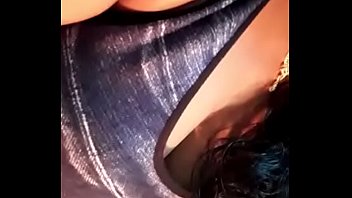 Preview 3 of Mom Dalam Bus - tamil allowed to show her nude boobs  1