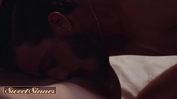 Preview 4 of Cogiendoxxx - Brunette (Athena Faris) Gets Fuckd By (Lucas Faris) - Sweet Sinners