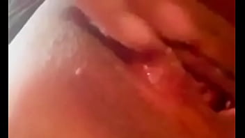 Preview 4 of Brazers Washroom - Mi puta me manda rico video tocando se y pidiendo verga