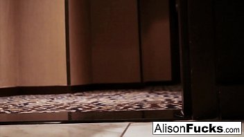 Preview 1 of Stores Movis - Girlfriend Experience with Busty Alison Tyler in a Hotel