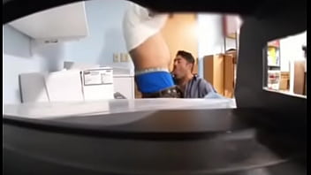 Preview 4 of Skinny Teen Bbc Compilation - O comando &eacute_ seu.
