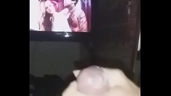 Preview 3 of Latin Kiara Mia Anal Porno Izle - Chupando E Dando Para o Neg&atilde_o Novinho