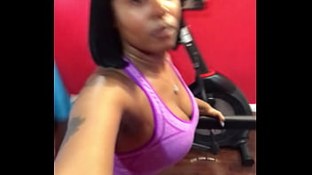 Preview 2 of Braslia Df - Cherokee on treadmill showing that big booty