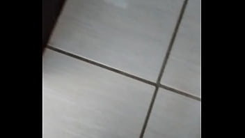 Preview 1 of Redhead Nude In Webcam - Meu pau &eacute_ pequeno ?