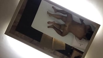 Preview 2 of Wld Sex - Big Sushi traindo esposa e gozando de ladinho com MILF Carolzinha gostosa