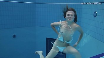 Preview 2 of Desi Tamil Aunty Nude Boobs - Small tits petite teen Clara underwater