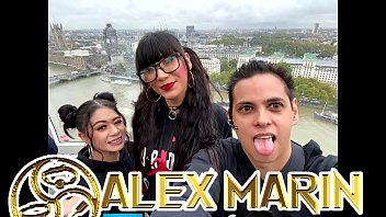 Preview 1 of Full Cideo - viaje a londres con mis dos putitas