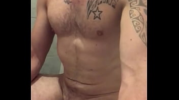 Preview 2 of Pornivido - Camera dans les toilettes