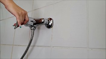 Preview 1 of Dana Vespoli Asslick Lesbian - Geile Stief Mutter vom Sohn in der Dusche gefickt Deutsch - German m.