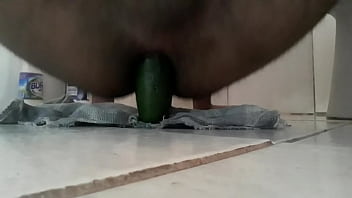 Preview 4 of Mongolia Sogtuu - Viadinho sentando gostoso no pepino