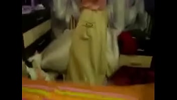 Preview 2 of Busty Milf Doctor Groped - بنت تركية بتخلع الاندر و السنتيان و صاحبها بيظبطها http://exe.io/qFJSK