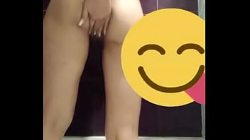 Preview 4 of Sedap Sesangat Zul Part 2 - Desnuda para ti...Ba&ntilde_andome. te gustar&iacute_a que siga tus instrucciones?