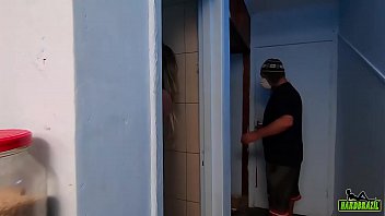 Preview 3 of Huge Orgasm On Huge Dildo - A galera se junta e acontece aquela farra antes da grava&ccedil_&atilde_o - Rebecca Santos - Bibi Tsunami - Vinny Burgos - Alex Ferraz Ator - Binho Ted
