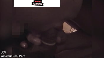 Preview 3 of Sana Nz - Garota faz sexo oral no namorado e sai para tomar banho