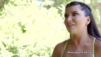 Preview 1 of Jipbab Xxx - Curvy babes finishing jogging with scissoring massage