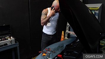 Preview 1 of Mojosan - I cannot fix the car without your dick!